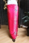 Preview: Edler Sarong rosa, pink mit Blütenmotiv bestickt 160 x 120 cm