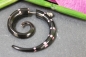 Preview: Fake Piercing Spirale mit Motiv rosa pink aus Horn mit Edelstahl-Schraubverschluss 4cm