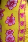 Preview: Farbenfroher Sarong gelb, rosa, pink mit Blütenmotiv 160 x 120 cm