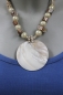Preview: Muschelkette mit Perlmutt-Anhänger und Zierperlen, 30 cm