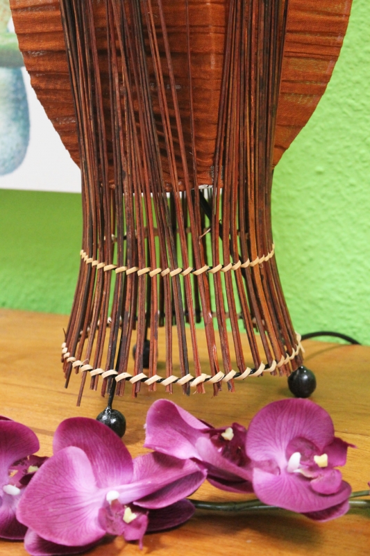 Originelle Tischlampe mit Zweigen braun 60 cm