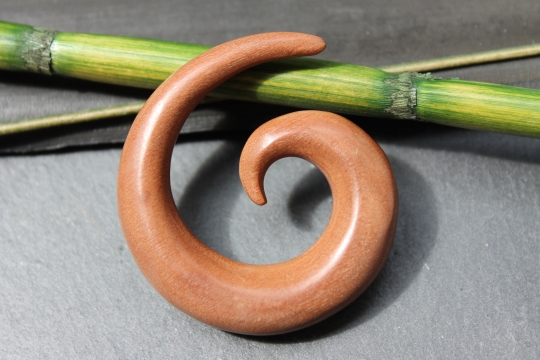 Expander Spirale aus Rosenholz 10mm