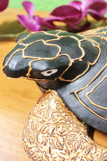 Holzfigur "River Turtle" 28cm
