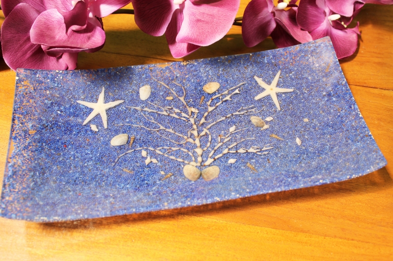 Dekoschale aus Muscheln und Seesternen, blau - 27 cm