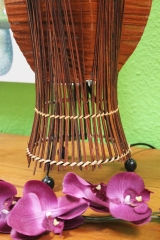 Originelle Tischlampe mit Zweigen braun 60 cm