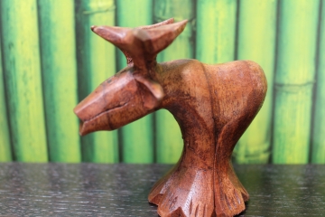Kleiner Elch "Knut" knutschend 8cm