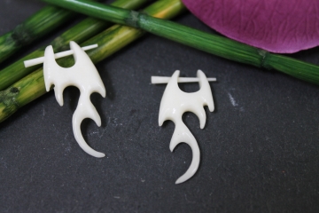 Ohrringe Tribal aus Büffelknochen Paar 30mm