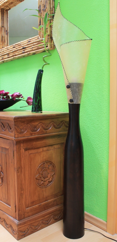 Elegante Bodenleuchte aus Teak-Holz und Leder 150cm