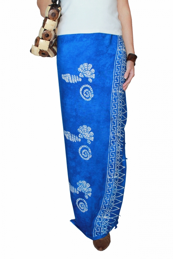 Farbenfroher Sarong blau mit Muschelmotiv 160 x 120 cm