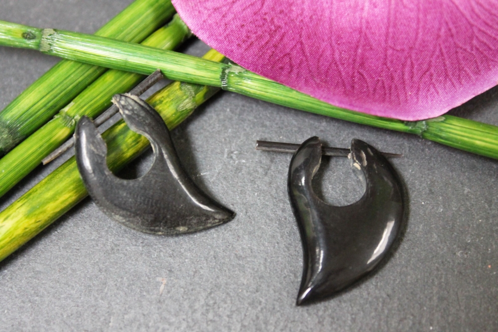 Horn-Ohrringe spitz 30mm