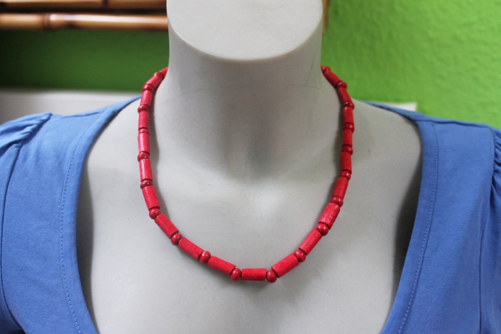 Holzkette im Surfer-Stil, fuchsia, rot, elastisch, 23 cm