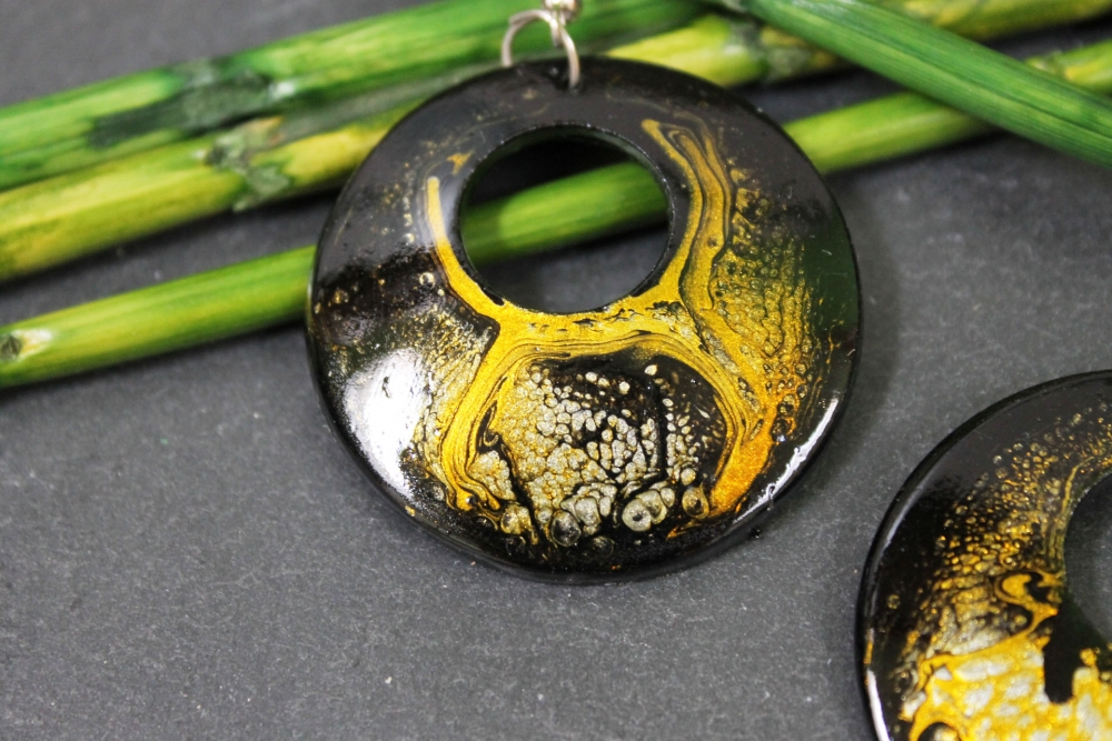 Holz-Ohrringe Ohrhänger aus Holz Ethno mit Aquarelloptik schwarz, gelb 40mm